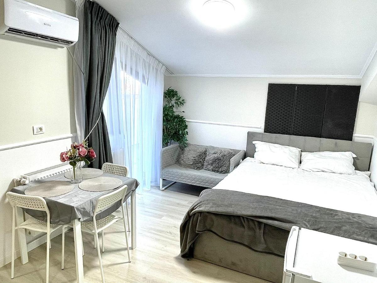 Baneasa Luxury Apartaments Bucharest Exterior photo