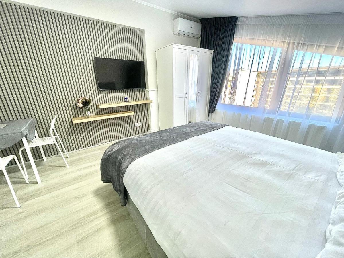 Baneasa Luxury Apartaments Bucharest Exterior photo