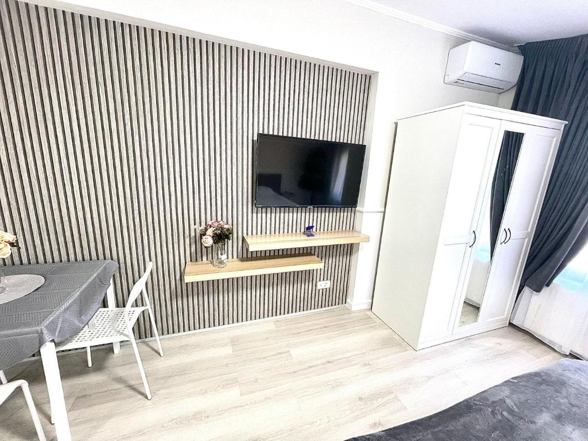 Baneasa Luxury Apartaments Bucharest Exterior photo
