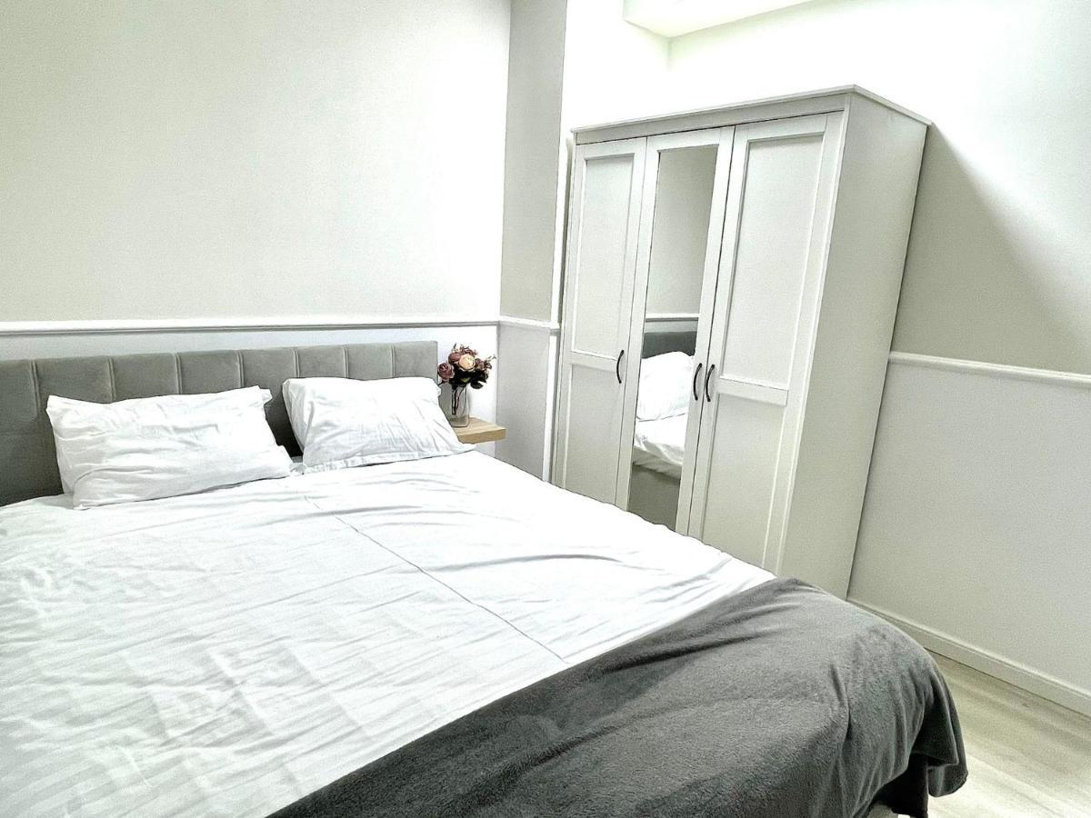 Baneasa Luxury Apartaments Bucharest Exterior photo
